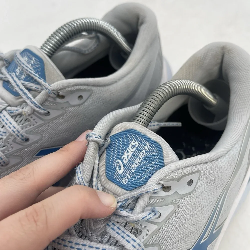 Asics shop confidence
